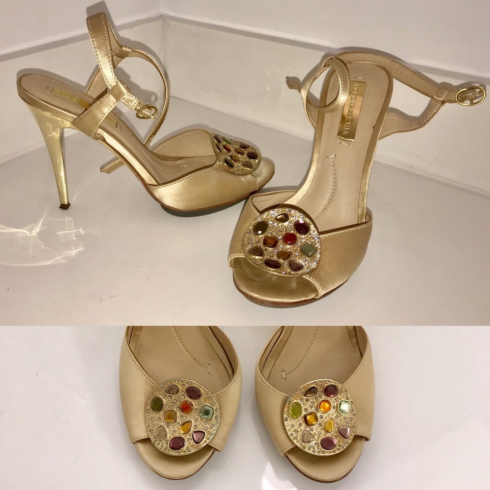 BCBG MaxAzria Jewel stones satin gold sandals SZ 8